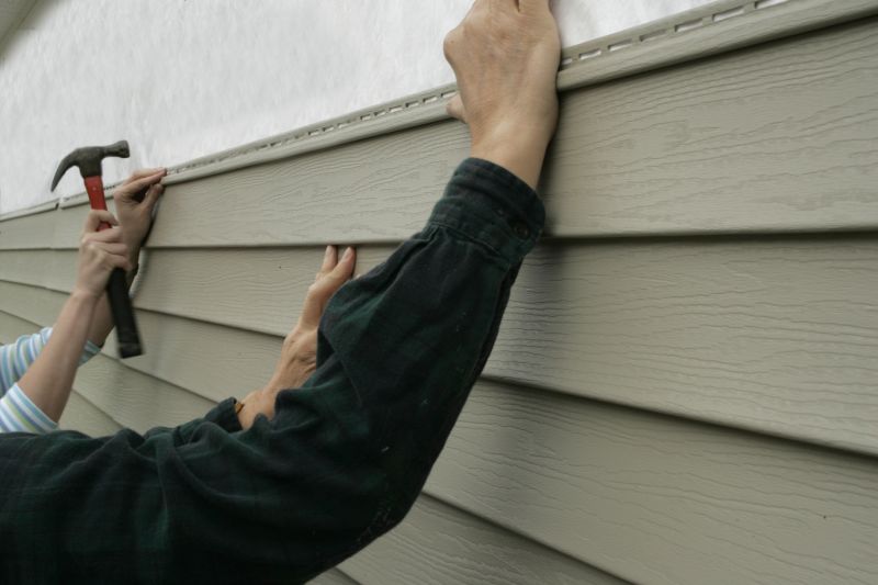 Top Siding Installation Companies in La Vergne, TN