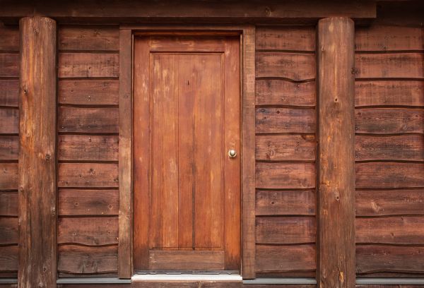 Log Cabin Siding Installation in Hendersonville