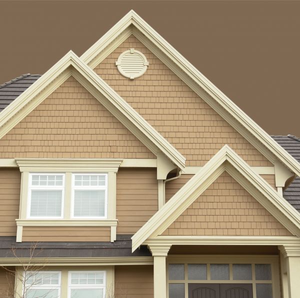 Cost of Vinyl Shake Siding Repair in Hendersonville